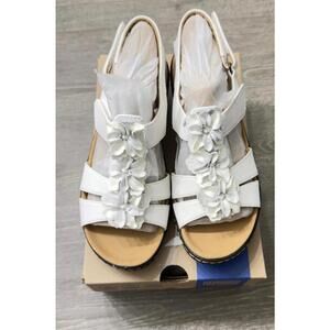 Clarks Collection Merliah Sheryl Embellished Slingback Sandals Women Size 7